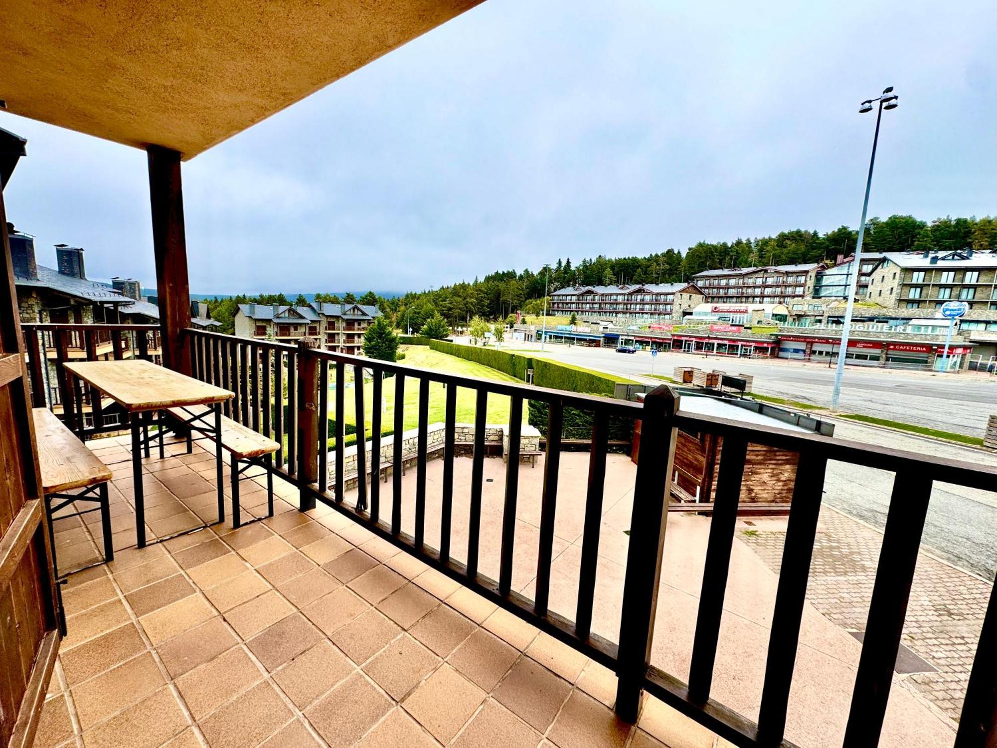 라 몰리나 Residencia Pista Llarga 아파트 외부 사진